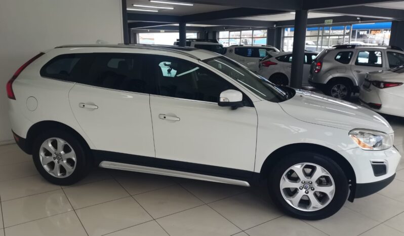 2012 Volvo XC60 2.0T Powershift full