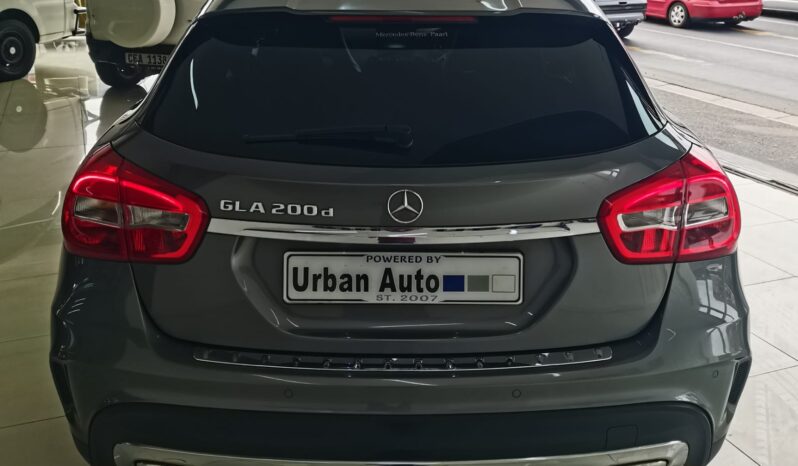 2017 Mercedes-Benz GLA 200d Auto full
