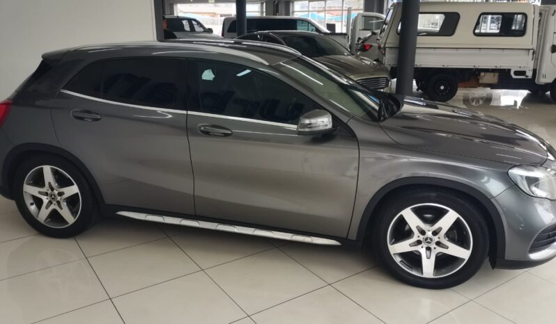 2017 Mercedes-Benz GLA 200d Auto full