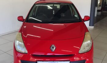 2011 Renault Clio full