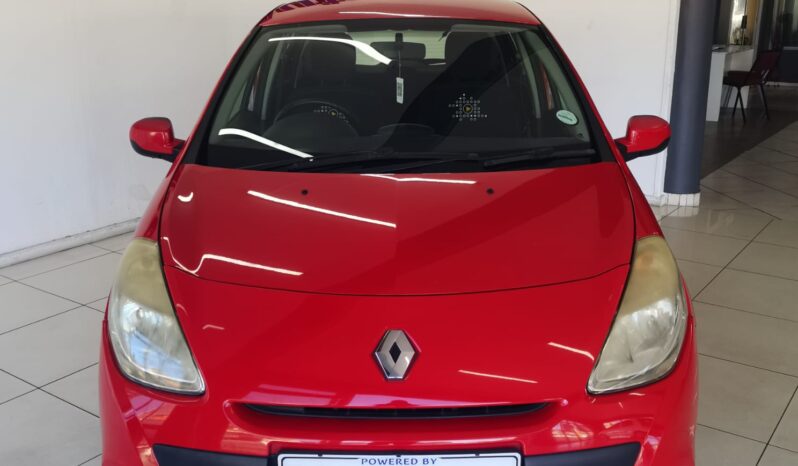 2011 Renault Clio full