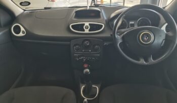 2011 Renault Clio full